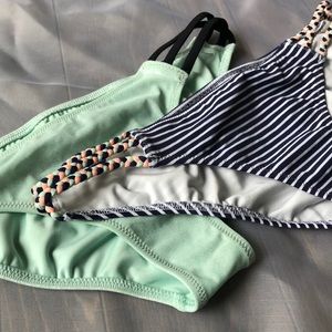 Victoria’s Secret “Strappy Cheeky” Bottoms BNWOT